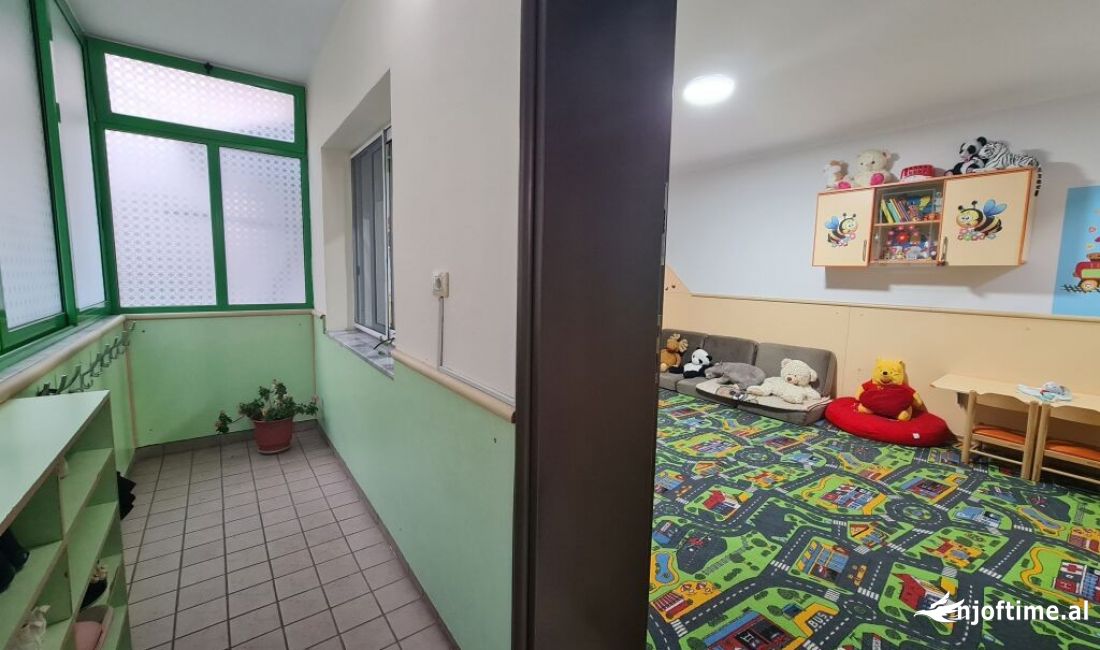 OFROJE PER QIRA AMBIENT 1+1 PER ZYRA-SHKOLLA E BALETIT! 500 Euro /Muaj