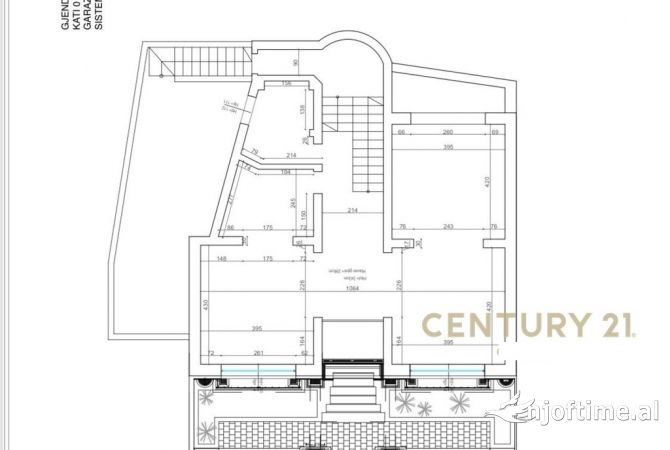 Ambiente Commerciale in Affitto 3+1 a Tirana - 9,000 Euro