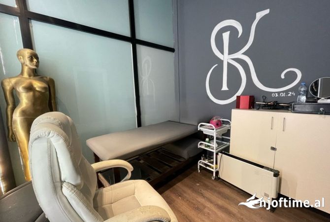 Ambient biznesi ne shitje 1+1 ne Tirane - 9,000 Euro