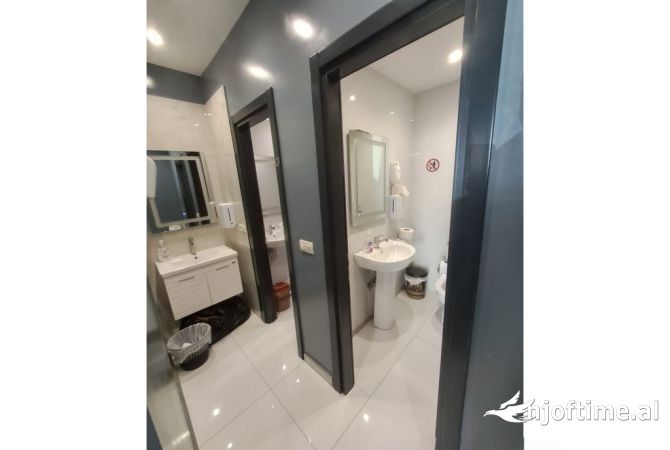 Ambient biznesi ne shitje 2+1 ne Tirane - 75,000 Euro