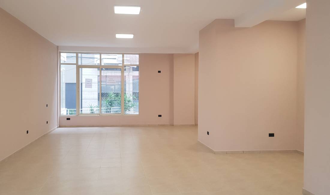 Qera Dyqan 100m2 L.Nr.5 