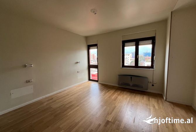 Zyre per qira tek shkolla Petro Nini ne Bllok!