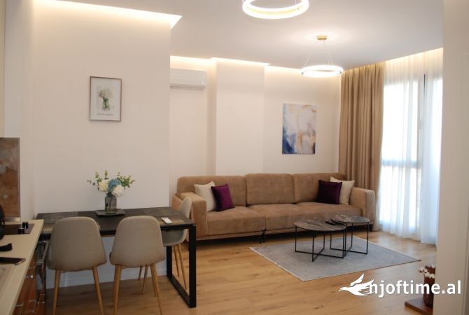 🌛 Apartament 1+1 per qira tek Rr.e Kosovareve🌜   