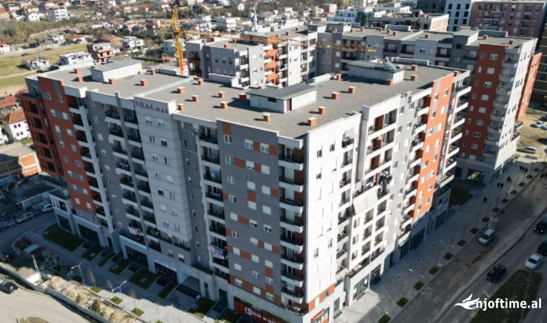 *Dyqan per Shitje ne Astir, Kompleksi Vila L-2*    