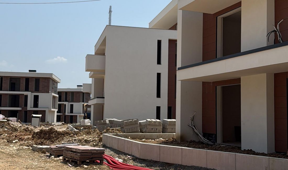 House for Sale Luxury villas in Tirana, 2+1, Furniture Emty, Payment 288,160  Euro.