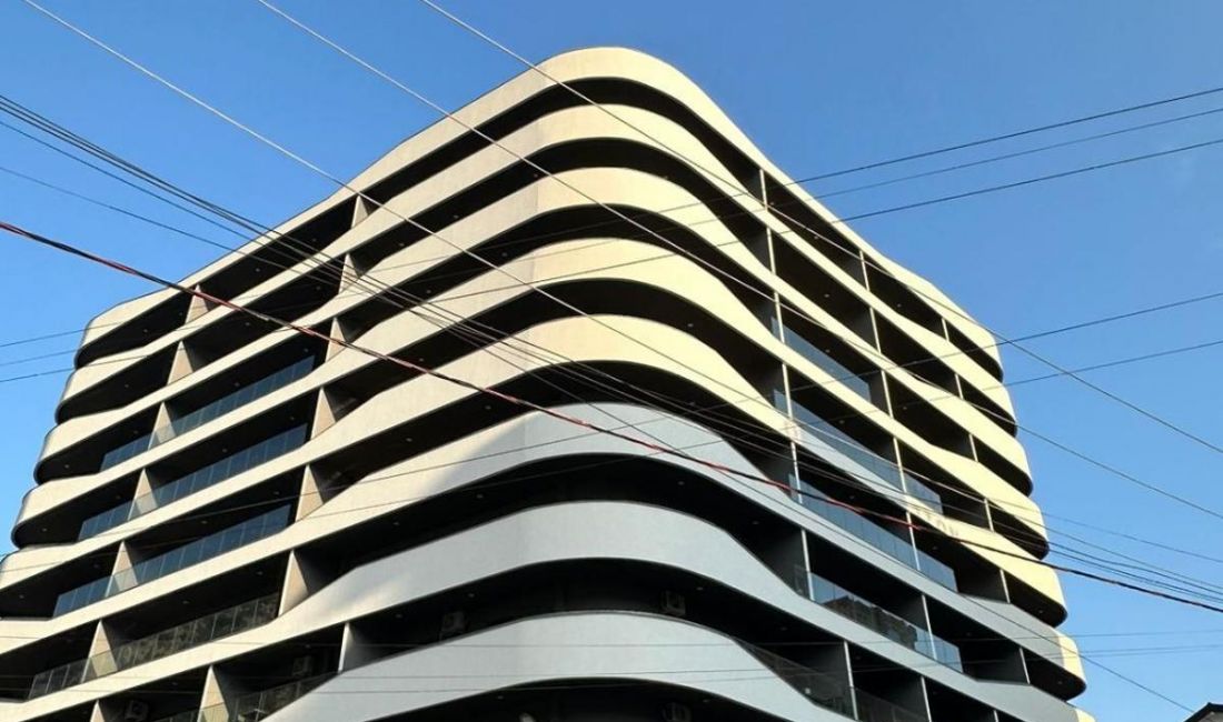 Shtepi ne shitje Apartament ne Lezhe, 2+1, Mobilimi Bosh, pa mobiluar, Pagesa 170,000  Euro.