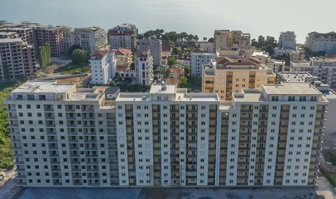 Shtepi ne shitje Apartament ne Lezhe, 1+1, Mobilimi Bosh, pa mobiluar, Pagesa 69,000  Euro.