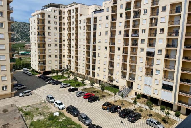 Shtepi ne shitje Apartament ne Lezhe, 1+1, Mobilimi Bosh, pa mobiluar, Pagesa 69,000  Euro.