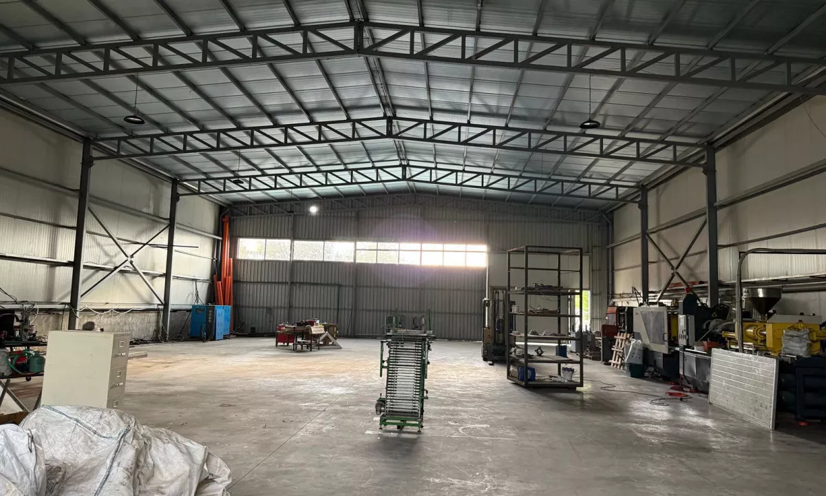 Jepet me Qira Kapanon – Kamez  