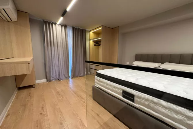 Shtepi ne shitje Apartament ne Tirane, 1+1, Mobilimi E mobiluar, Pagesa 122,000  Euro.
