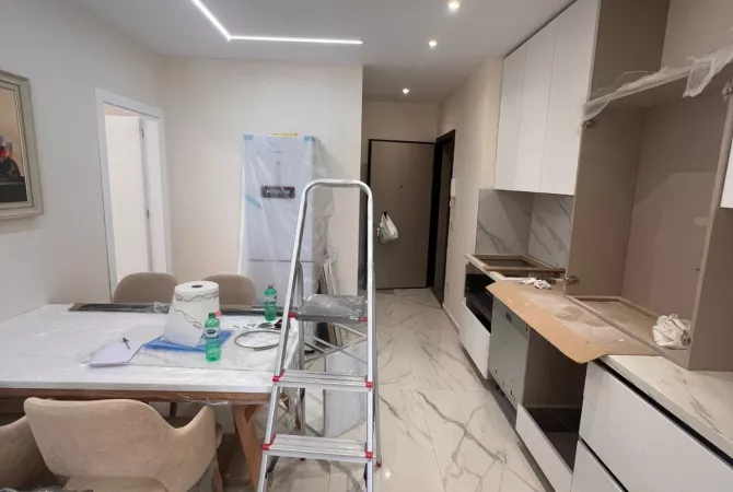 Shtepi me qera Apartament ne Tirane, 2+1, Mobilimi E mobiluar, Pagesa 899  Euro.