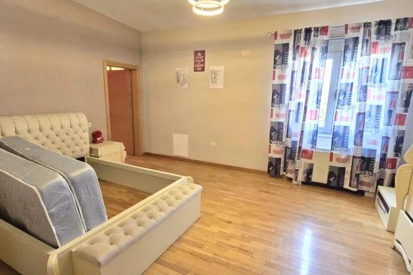 Luxury villas for rent in Tirana 3+1, Furnished