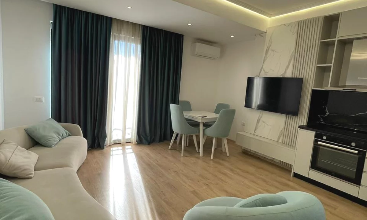 Shtepi ne shitje Apartament ne Tirane, 1+1, Mobilimi E mobiluar, Pagesa 155,000  Euro.