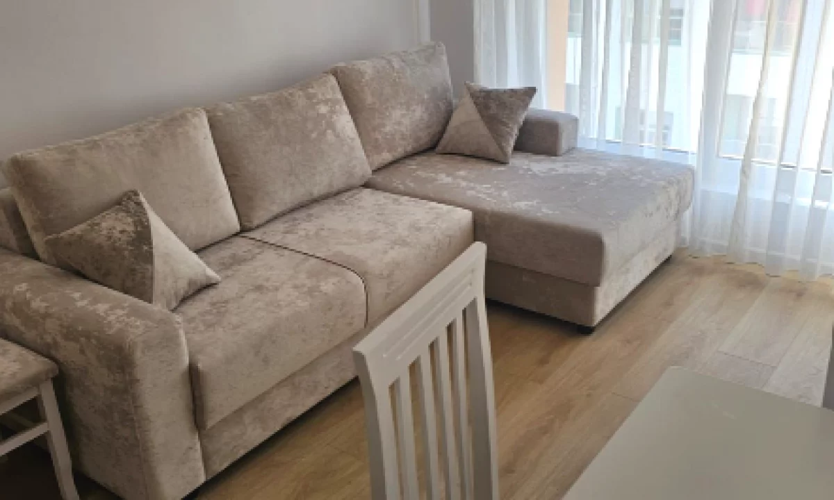 Shtepi me qera Apartament ne Tirane, 1+1, Mobilimi E mobiluar, Pagesa 400  Euro.