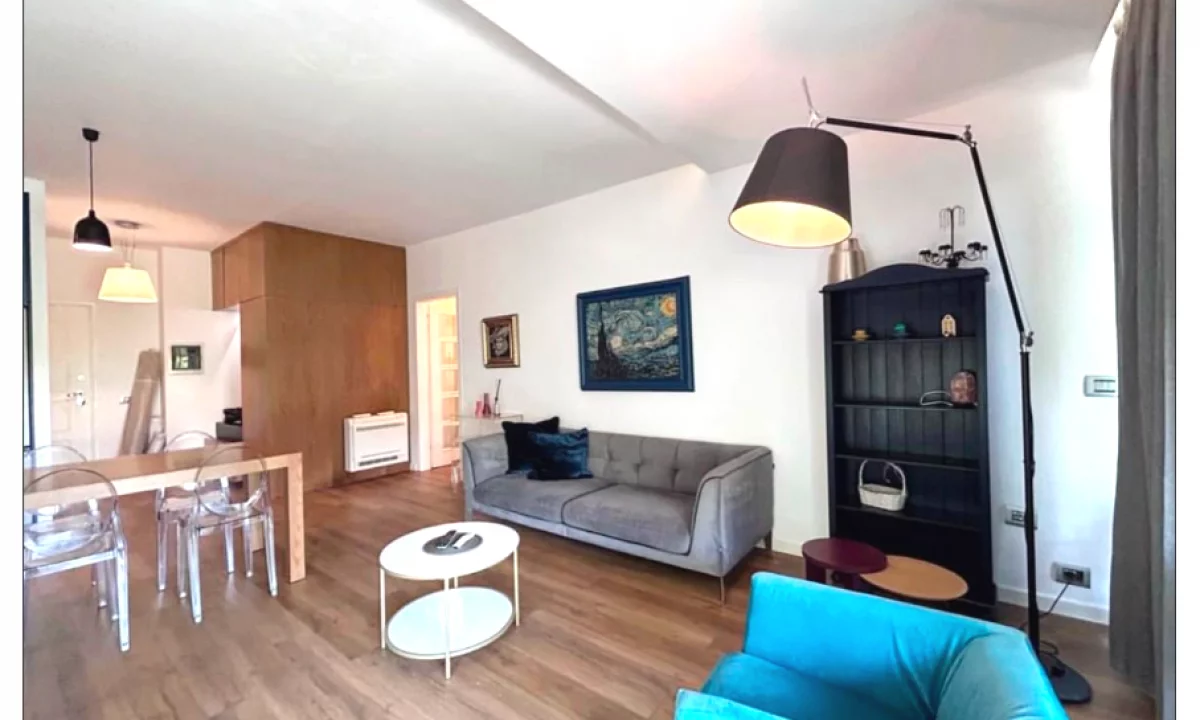 Shtepi me qera Apartament ne Tirane, 2+1, Mobilimi E mobiluar, Pagesa 999  Euro.