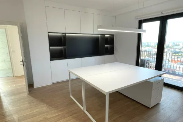 Ambient biznesi me qera 3+1 ne Tirane - 1,500 Euro
