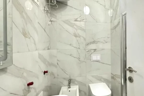 Shtepi me qera Apartament ne Tirane, 1+1, Mobilimi E mobiluar, Pagesa 700  Euro.
