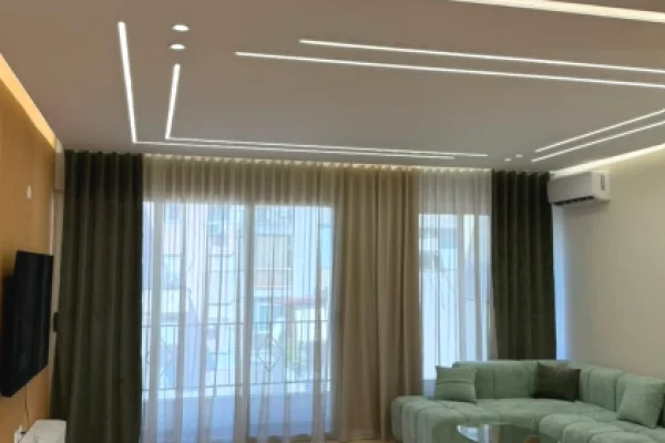Shtepi ne shitje Apartament ne Tirane, 3+1, Mobilimi E mobiluar, Pagesa 17,100,000  Leke.