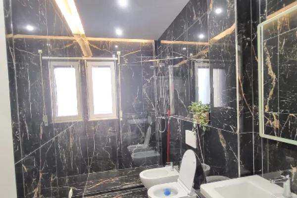 Shtepi ne shitje Apartament ne Tirane, 2+1, Mobilimi E mobiluar, Pagesa 255,000  Euro.