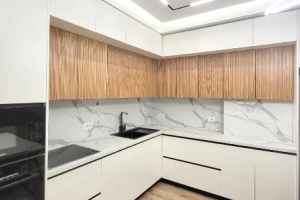Shtepi ne shitje Apartament ne Tirane, 2+1, Mobilimi E mobiluar, Pagesa 255,000  Euro.