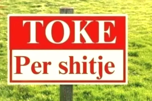 Terreno in vendita a Tirana - 288,000 Euro