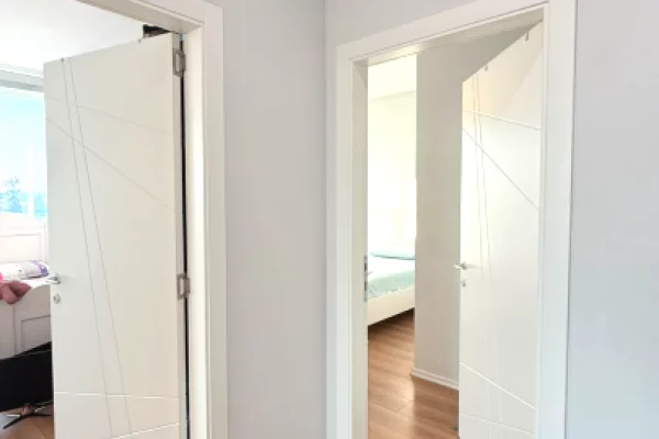 Shtepi ne shitje Apartament ne Tirane, 2+1, Mobilimi E mobiluar, Pagesa 29,500,000  Leke.