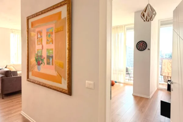 Shtepi ne shitje Apartament ne Tirane, 2+1, Mobilimi E mobiluar, Pagesa 29,500,000  Leke.