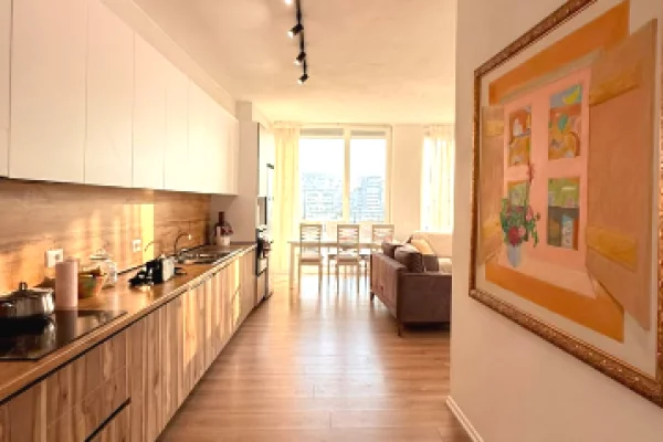 Shtepi ne shitje Apartament ne Tirane, 2+1, Mobilimi E mobiluar, Pagesa 29,500,000  Leke.