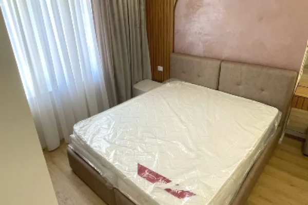 Shtepi me qera Apartament ne Tirane, 1+1, Mobilimi E mobiluar, Pagesa 600  Euro.