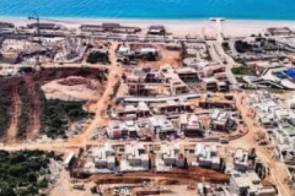 Shtepi ne shitje Vila Luksoze ne Himare, 3+1, Mobilimi Bosh, pa mobiluar, Pagesa 940,000  Euro.