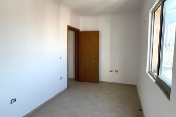 🏡 OKAZION SHITET APARTAMENT 2+1 ME VERANDË NË ASTIR