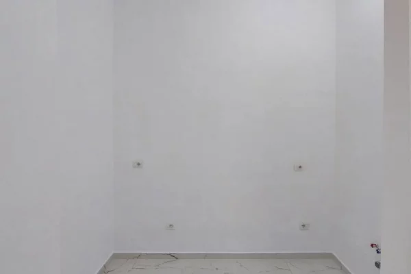 Shtepi me qera Apartament ne Tirane, 2+1, Mobilimi Bosh, pa mobiluar, Pagesa 850  Euro.
