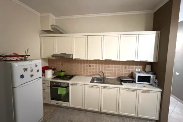 House for Rent Apartment in Tirana, 2+1, Furniture Furnished, Payment 800  Euro.