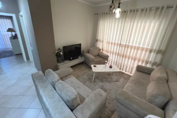 House for Rent 2+1 in Tirana - 800 Euro