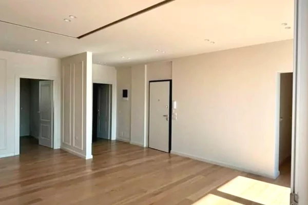 House for Sale Apartment in Tirana, 3+1, Furniture Emty, Payment 365,000  Euro.