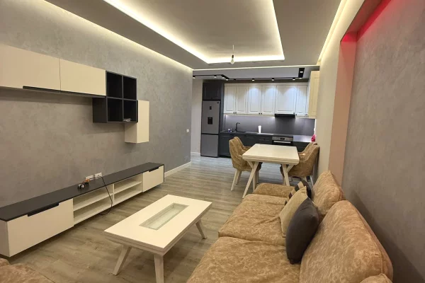 Shtepi ne shitje 2+1 ne Tirane - 200,000 Euro
