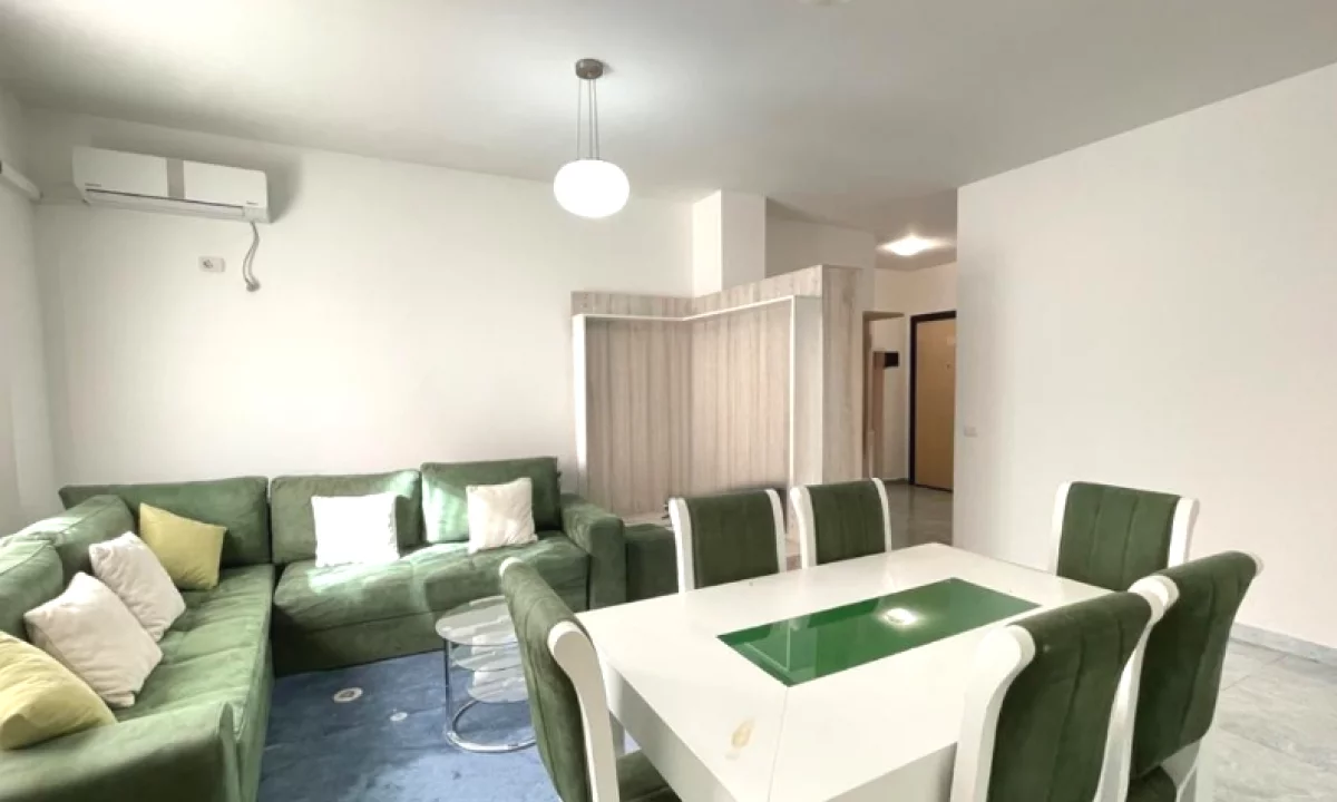 Shtepi ne shitje Apartament ne Tirane, 1+1, Mobilimi E mobiluar, Pagesa 12,900,000  Leke.