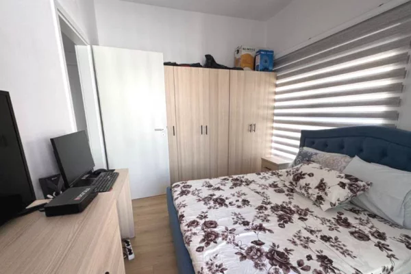 Shtepi ne shitje Apartament ne Tirane, 1+1, Mobilimi E mobiluar, Pagesa 105,000  Euro.