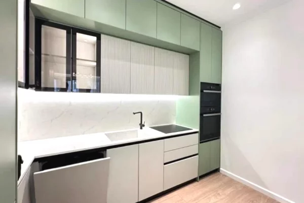 Shtepi me qera Apartament ne Tirane, 3+1, Mobilimi E mobiluar, Pagesa 1,900  Euro.