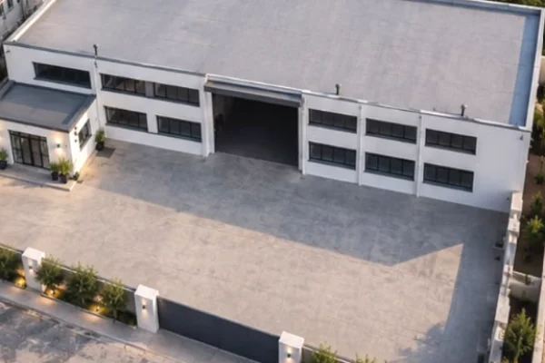 SHITET KAPANON INDUSTRIAL 2,200 m2    AUTOSTRADA TIRANE-DURRES