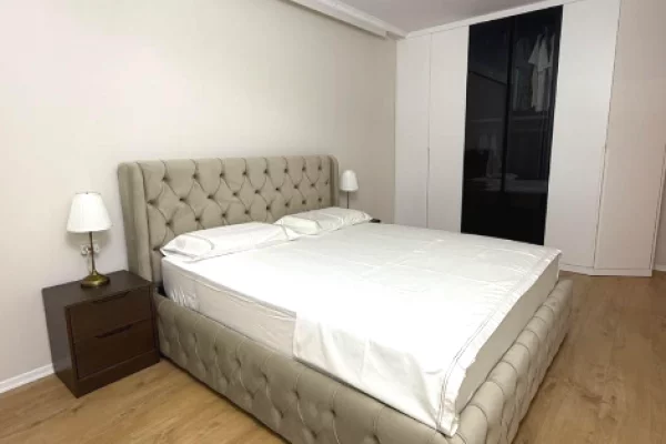 Shtepi ne shitje Apartament ne Tirane, 2+1, Mobilimi E mobiluar, Pagesa 320,000  Euro.