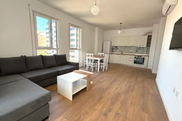 Shtepi me qera Apartament ne Tirane, 2+1, Mobilimi E mobiluar, Pagesa 80,000  Leke.