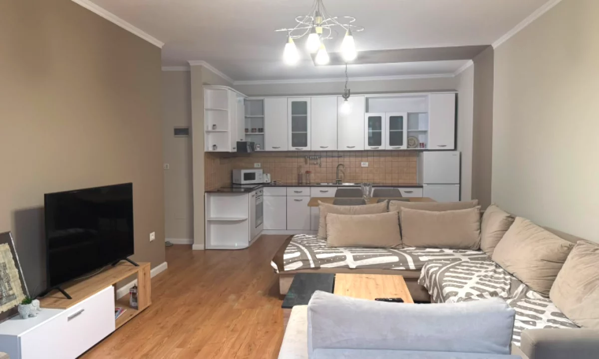 Shtepi me qera Apartament ne Tirane, 1+1, Mobilimi E mobiluar, Pagesa 70,000  Leke.
