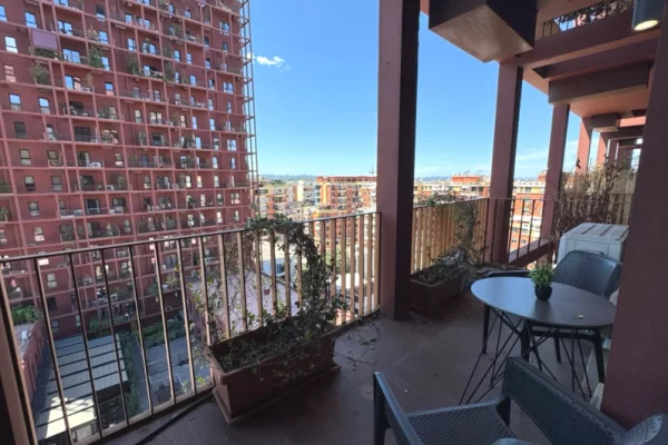 Shtepi ne shitje Apartament ne Tirane, 2+1, Mobilimi E mobiluar, Pagesa 410,000  Euro.
