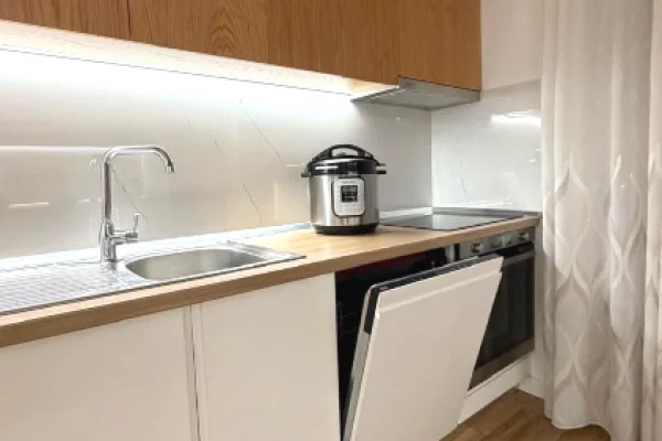 Shtepi me qera Apartament ne Tirane, 2+1, Mobilimi E mobiluar, Pagesa 60,000  Leke.