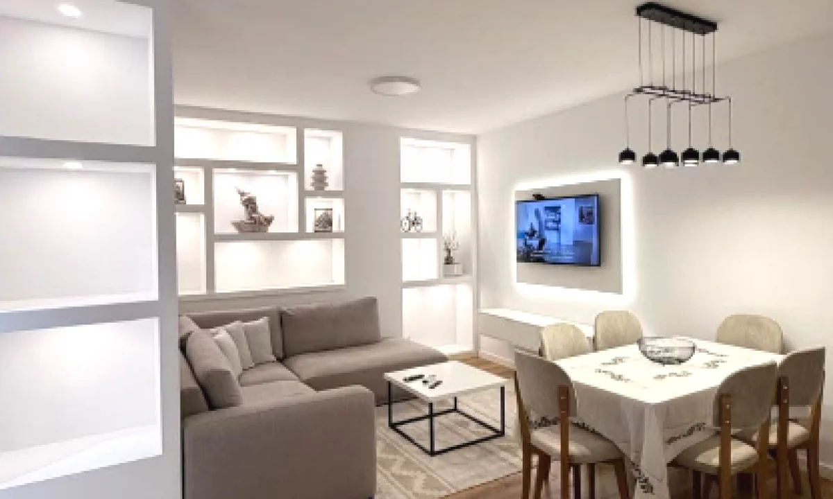Shtepi me qera Apartament ne Tirane, 2+1, Mobilimi E mobiluar, Pagesa 60,000  Leke.