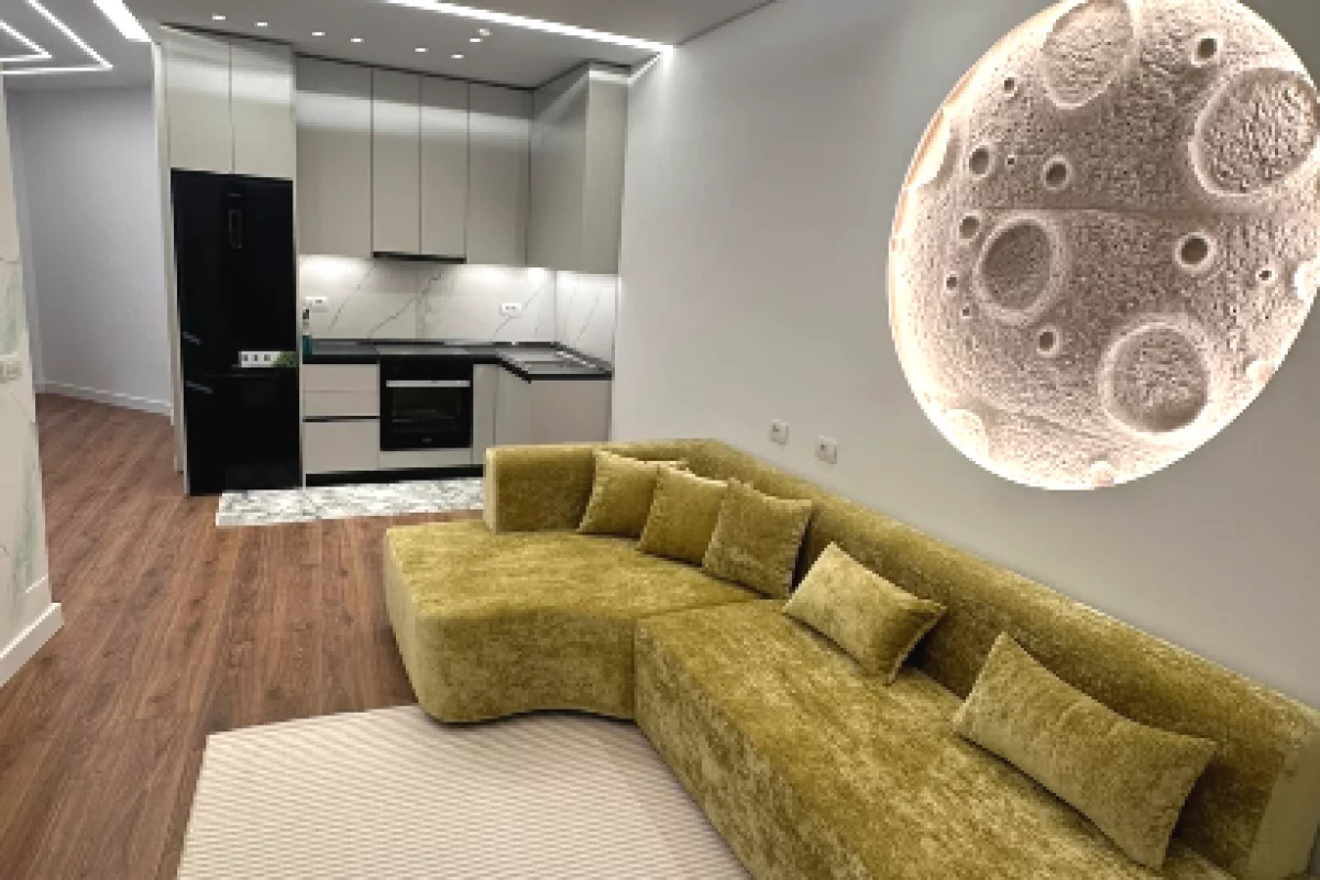 Shtepi ne shitje Apartament ne Tirane, 1+1, Mobilimi E mobiluar, Pagesa 125,000  Leke.