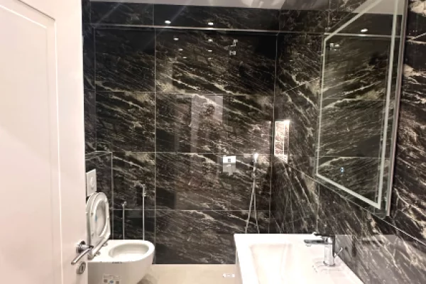 Shtepi ne shitje Apartament ne Tirane, 1+1, Mobilimi E mobiluar, Pagesa 125,000  Leke.