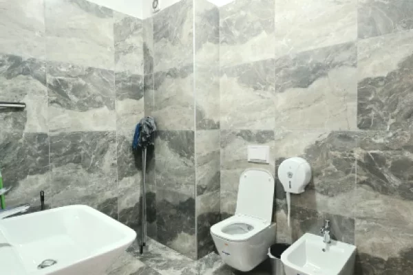 JEPET ME QIRA ZYRE 2+1 | SQUARE 21