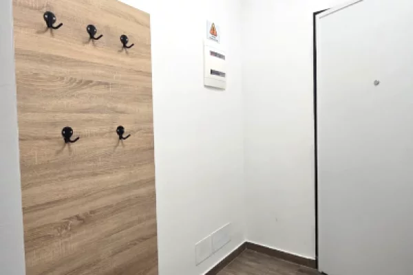 JEPET ME QIRA ZYRE 2+1 | SQUARE 21